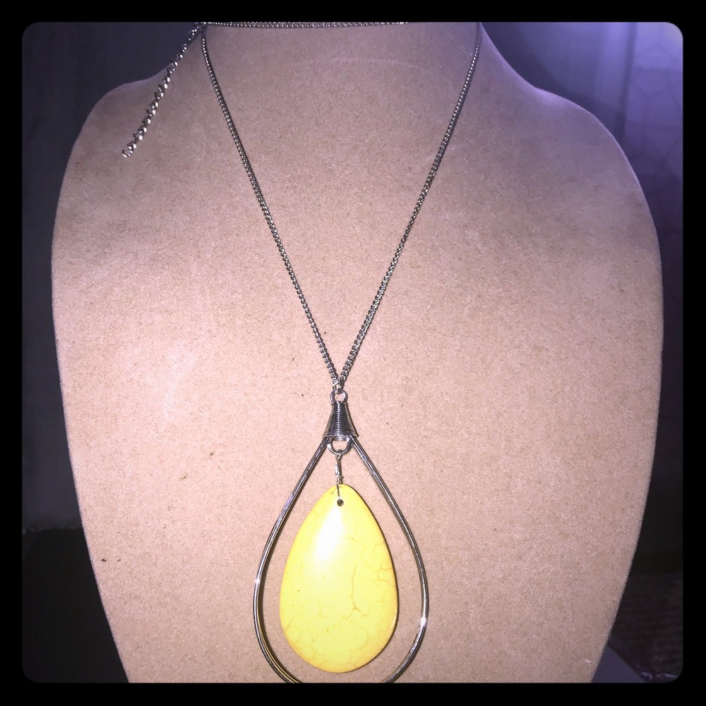 Yellow teardrop set long
